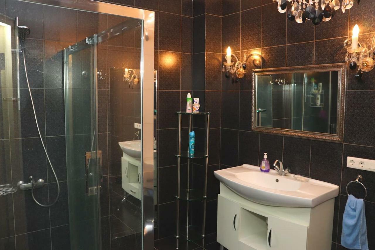 La Petite Maison Yerevan Ngoại thất bức ảnh